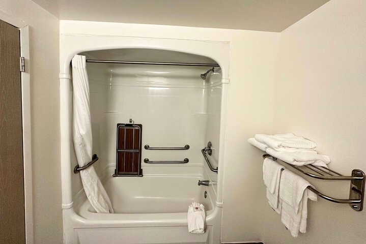 Room 15 of 20