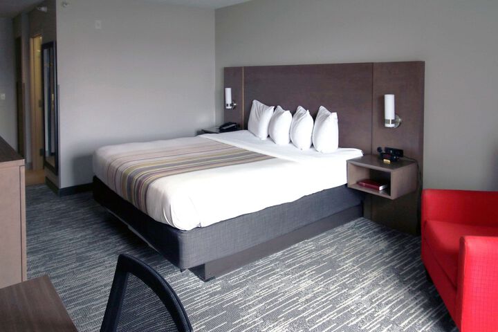 Country Inn & Suites by Radisson Council Bluffs, IA