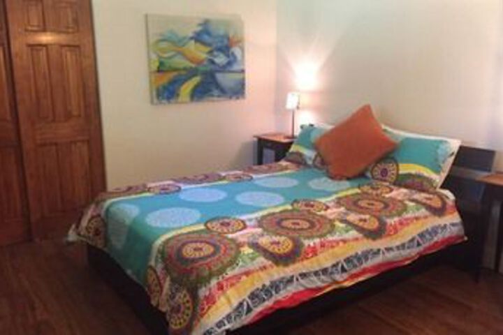 Anuhea Tropical Home