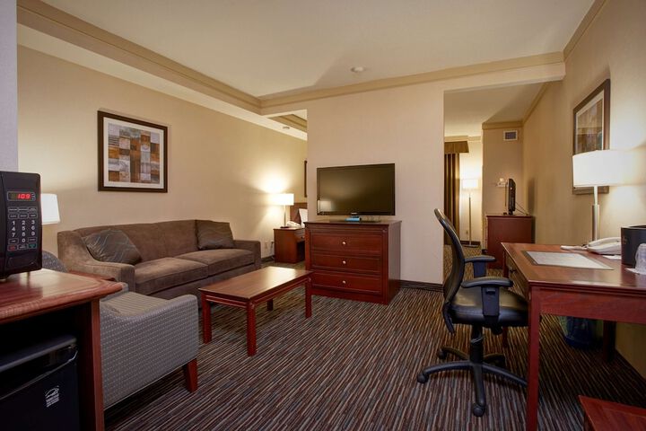 Room 63 of 118