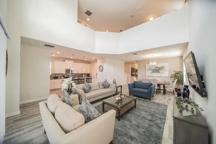 Modern Star Wars Vacation Home CG1593