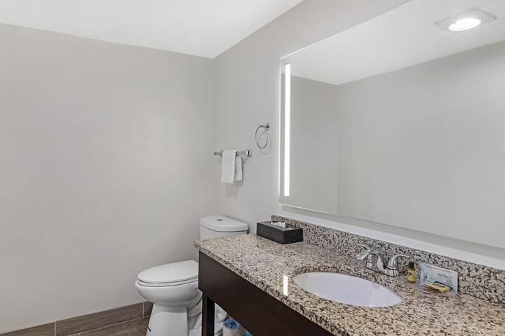 Best Western Plus Brunswick Bath