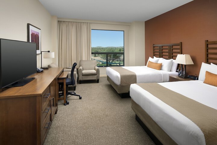 Room 16 of 42