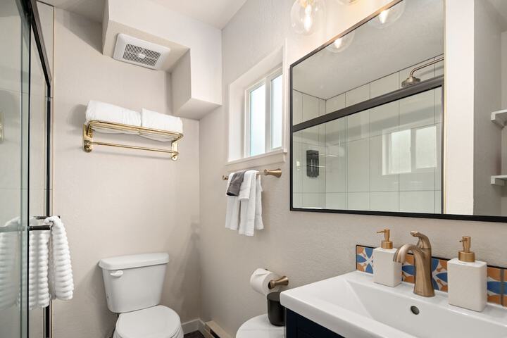 Room 40 of 57