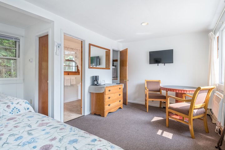 Room 12 of 44