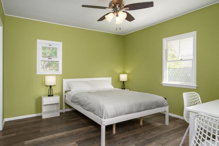 The Beaches Guest Rooms and Cottages