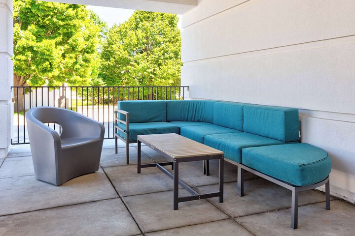 Terrace/Patio 25 of 26