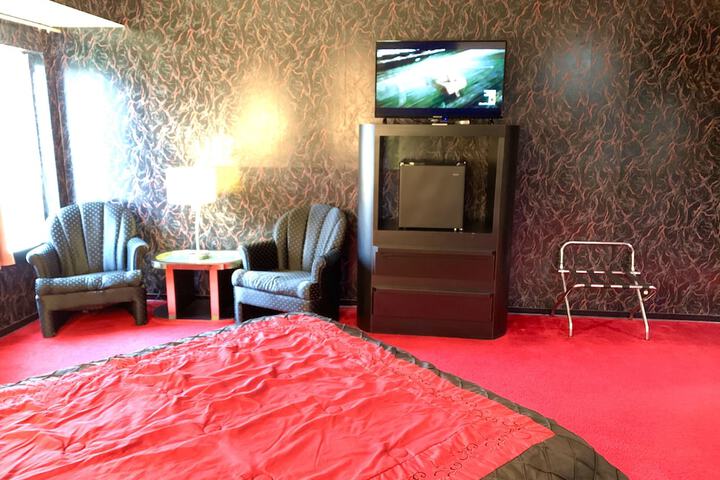 Room 107 of 334