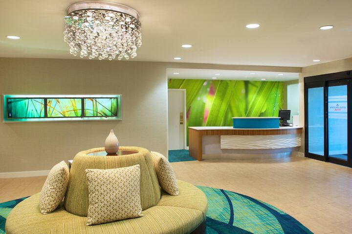 Hotel Interior 11 of 29