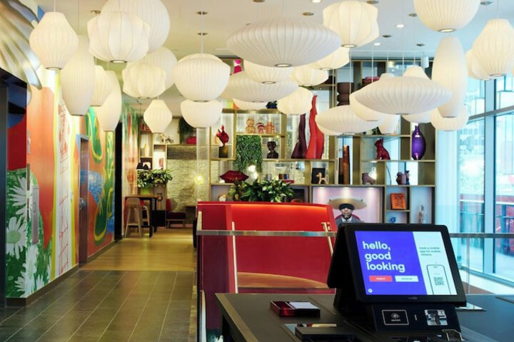 citizenM Austin Downtown