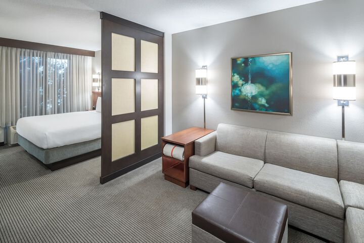 Room 11 of 35