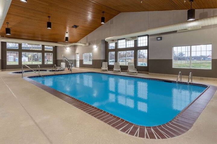 Pool 3 of 29
