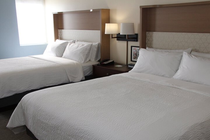 Holiday Inn Metairie New Orleans by IHG