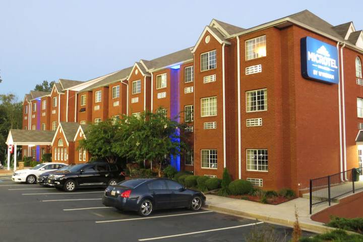 Microtel Inn & Suites by Wyndham Stockbridge / Atlanta I-75