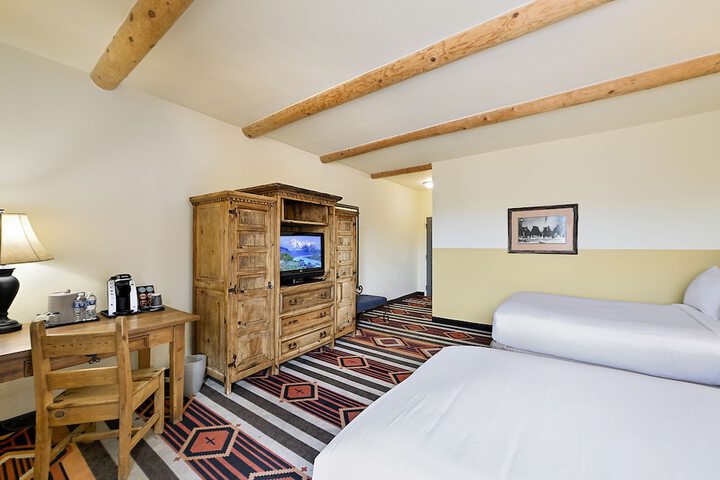 Room 21 of 46