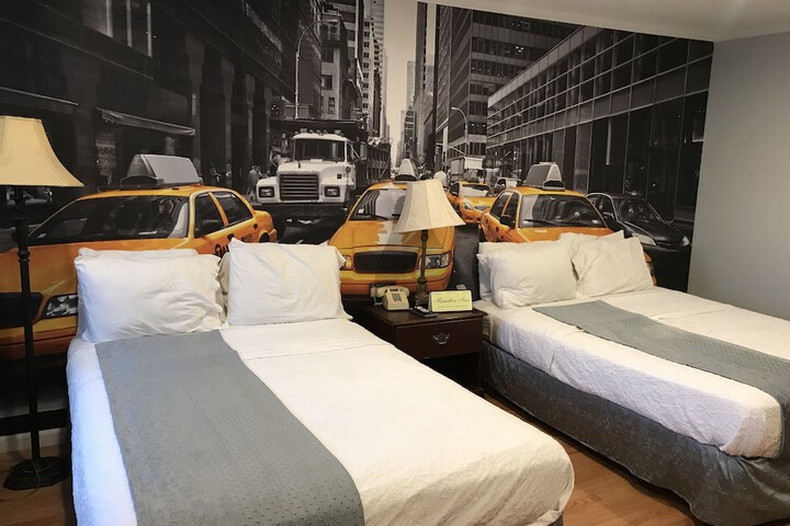 Hamilton Inn