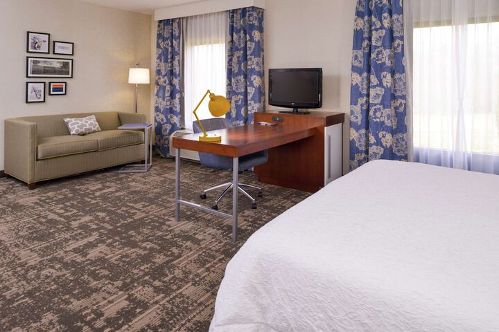Room 44 of 68