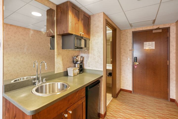 Room 22 of 69