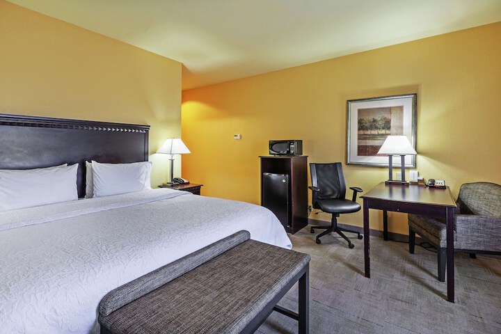 Hampton Inn & Suites Tulsa North / Owasso