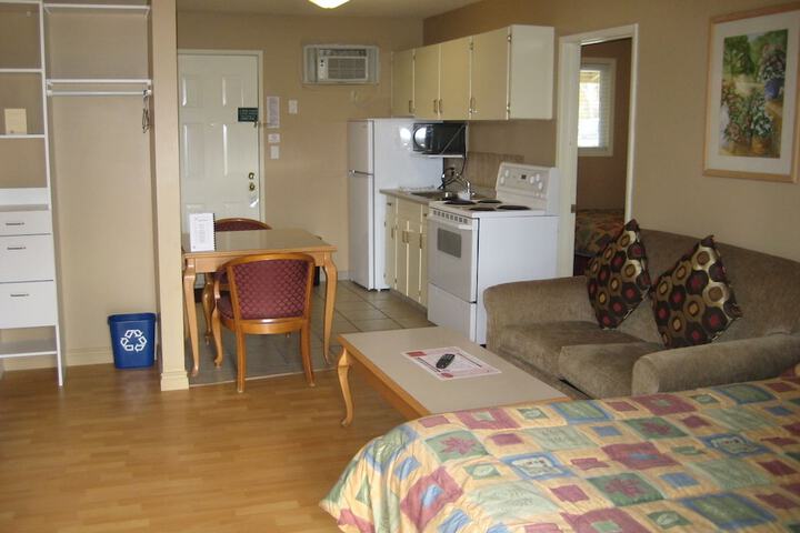 Room 22 of 41