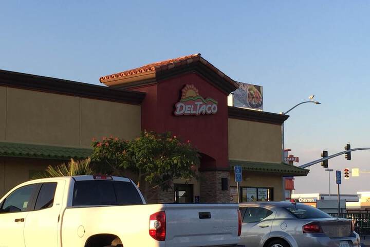 California Inn & Suites Adelanto US 395