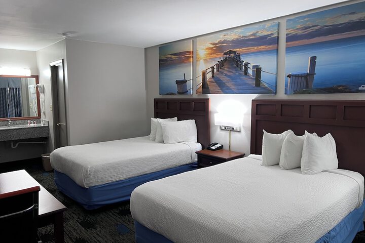 Room 12 of 15
