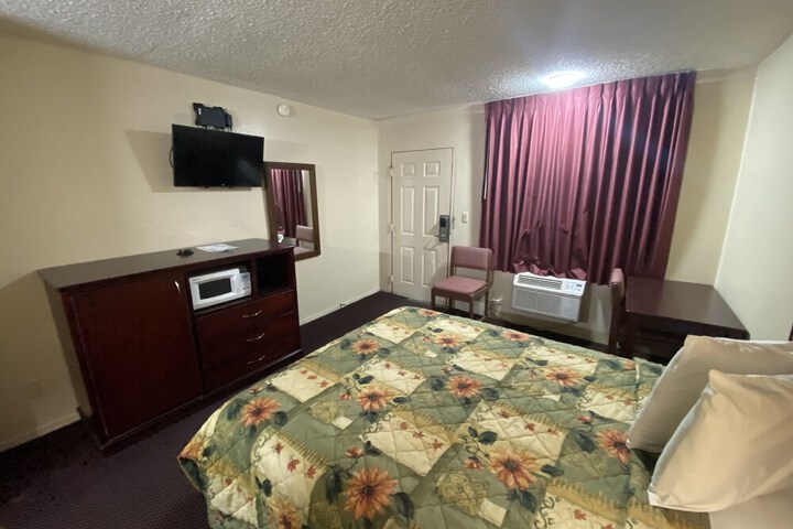 Century Inn motel