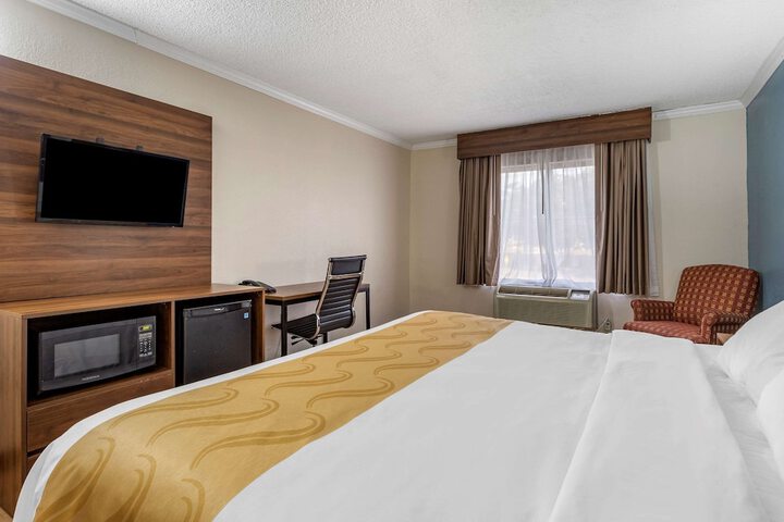 Room 20 of 48