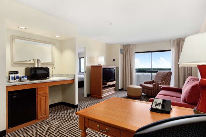 Room 12 of 52