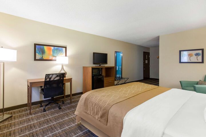 Room 15 of 35