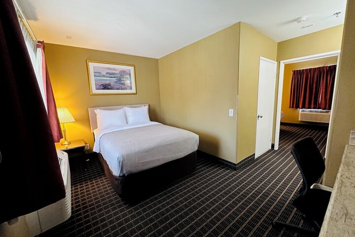 Quality Inn & Suites Westminster Seal Beach