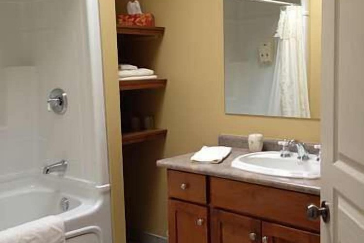 Room 14 of 24