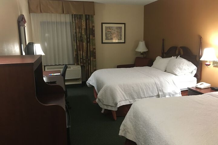 Room 17 of 42