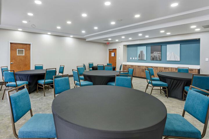 Hampton Inn Houston-Pearland