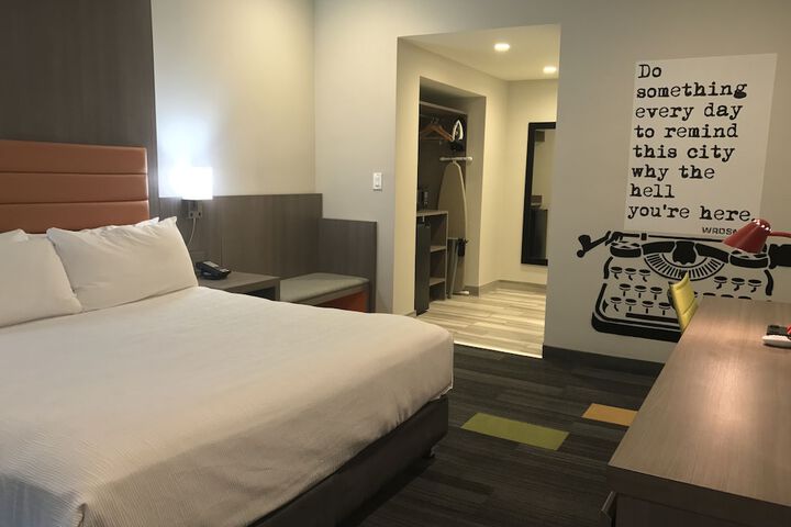 Room 26 of 52