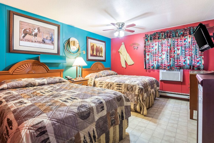 Room 19 of 48