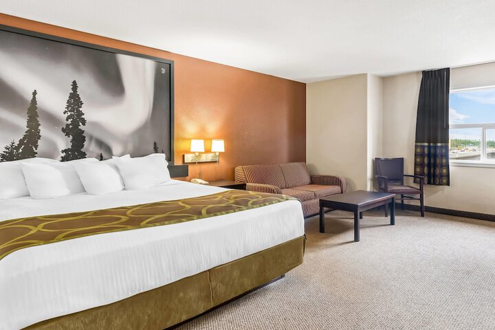 Super 8 by Wyndham Meadow Lake