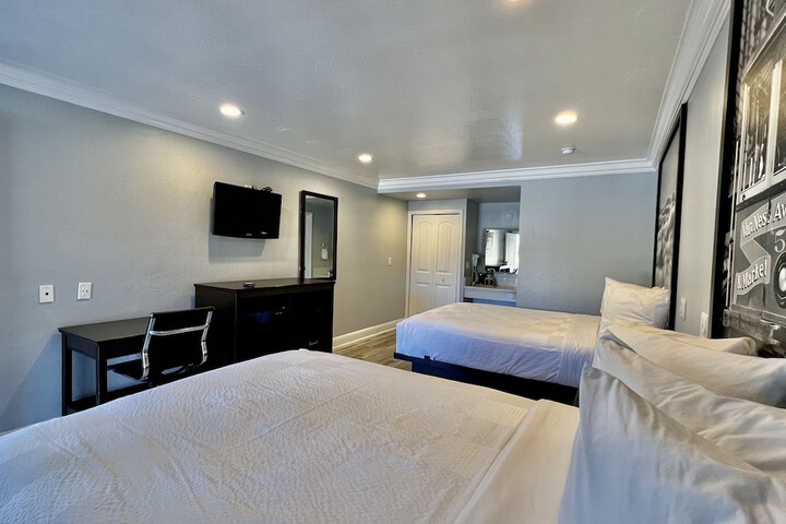 Room 41 of 152