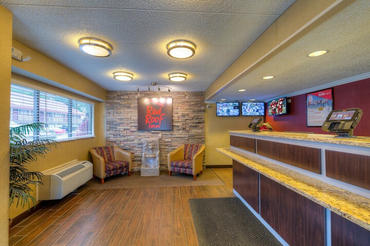 Hotel Interior 10 of 28