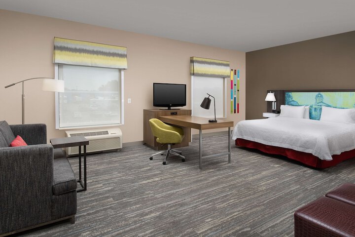 Hampton Inn & Suites Lake City