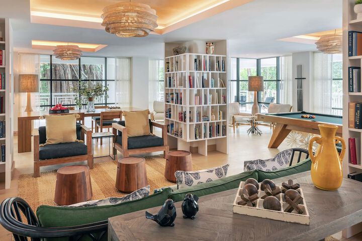 Bakers Cay Resort Key Largo Curio Collection by Hilton