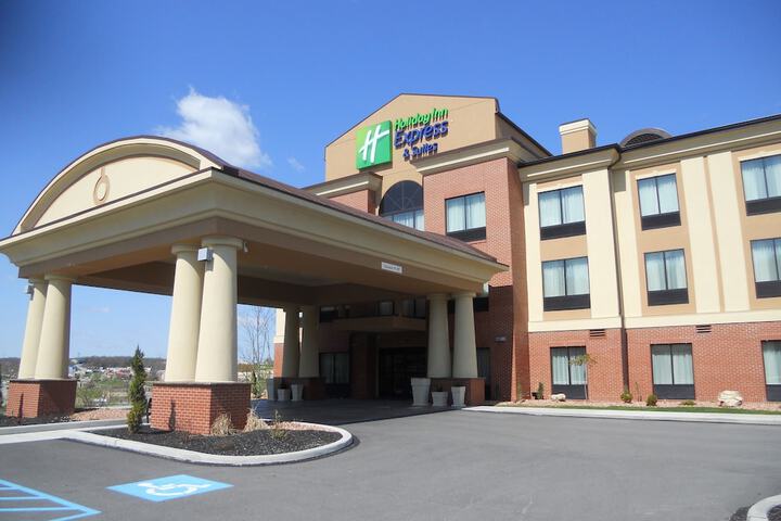 Hotel 8 of 36