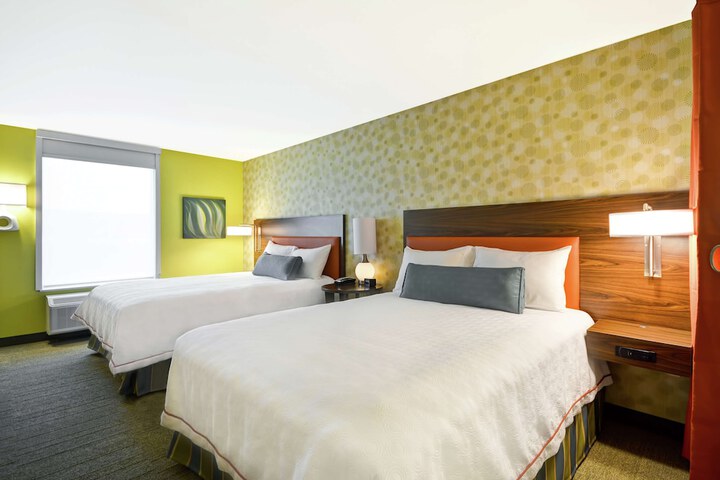Room 34 of 43