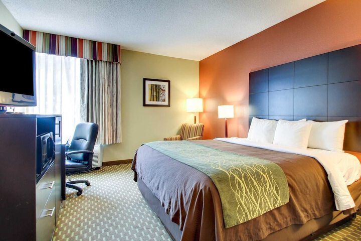 Comfort Inn Meridian - Bonita Lakes