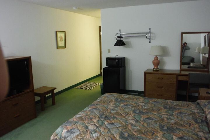 Caravan Motel