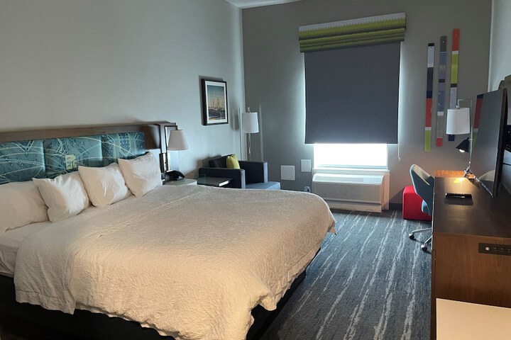 Room 5 of 15