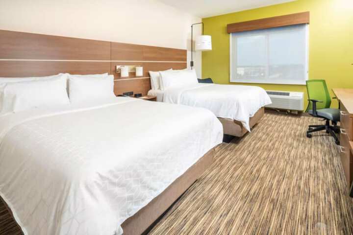 Room 18 of 47