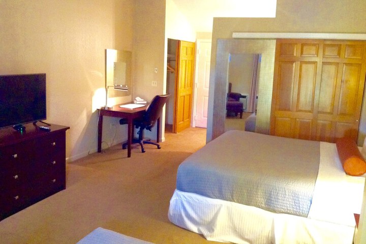 Room 38 of 53