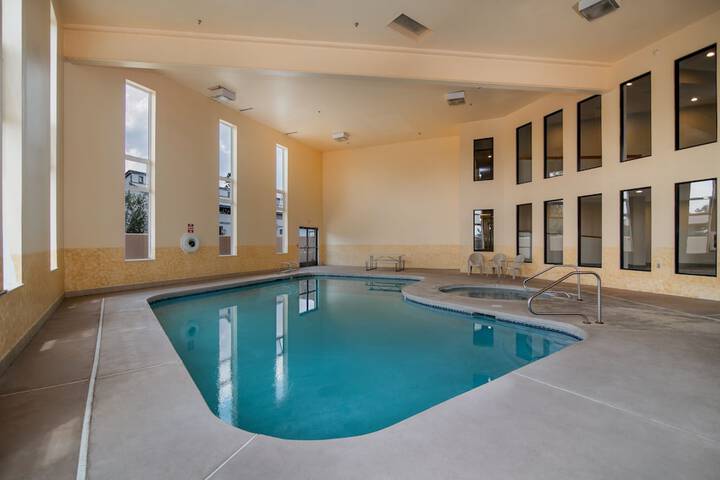Pool 7 of 32