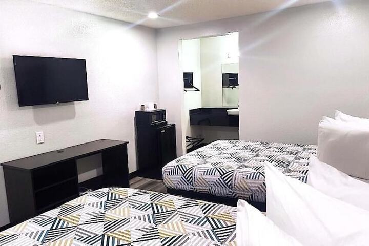 Room 14 of 17